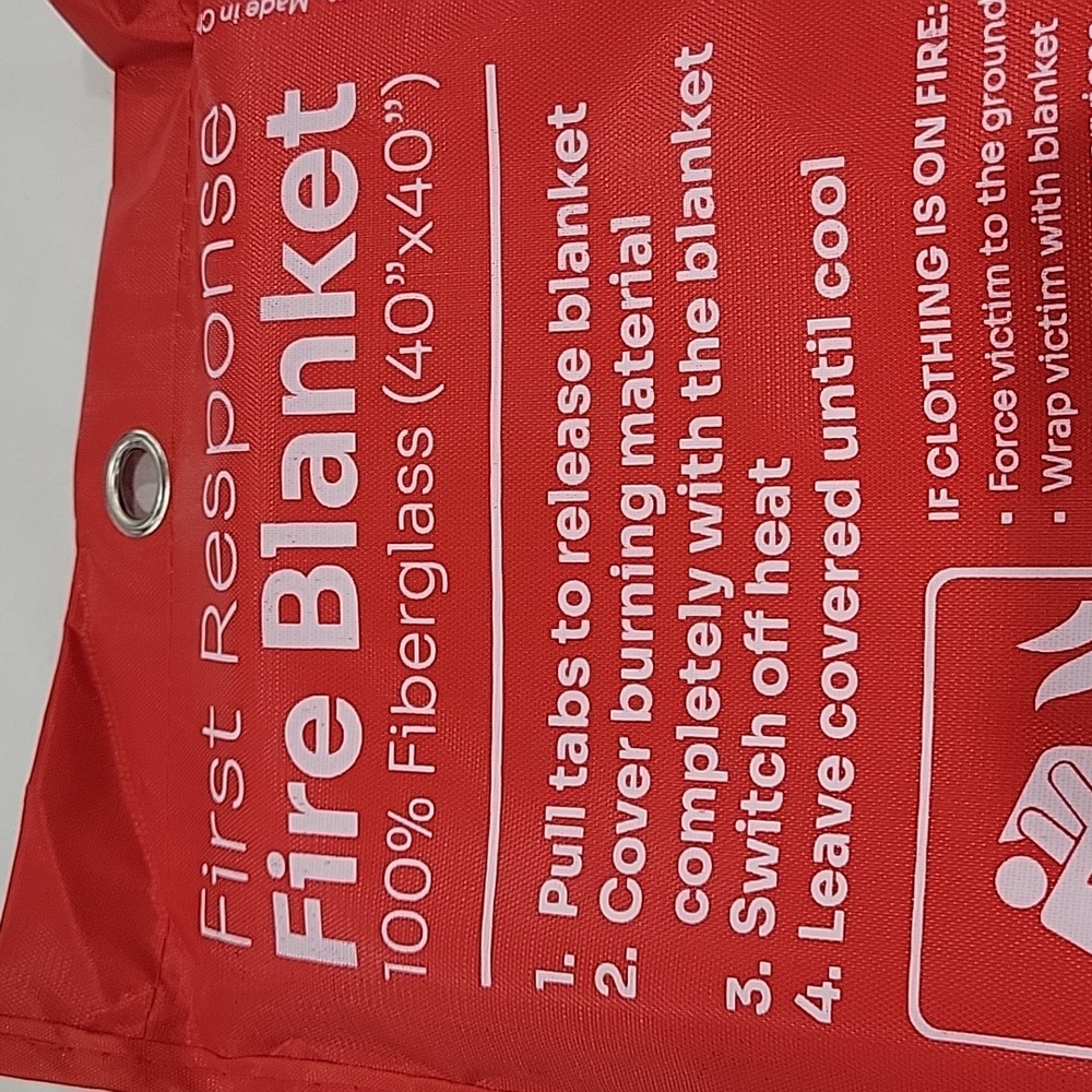 Fire blanket - Picture 4 of 4